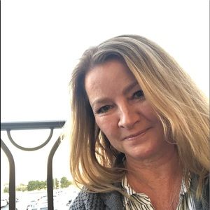 Meet your Posher, Rhonda